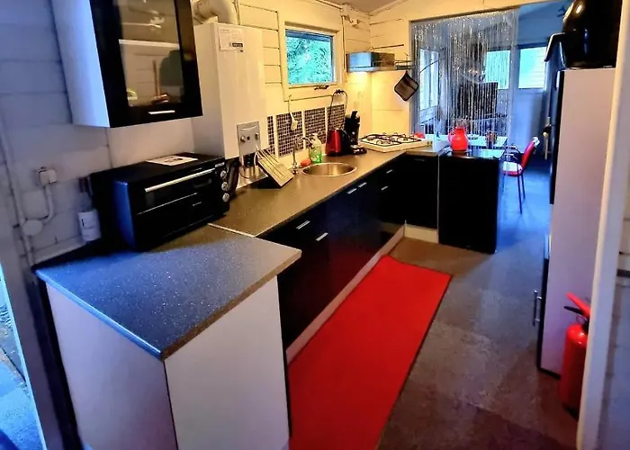 Op Rustig Park In De *