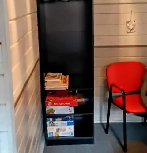 Op Rustig Park In De Domek alpejski Putten